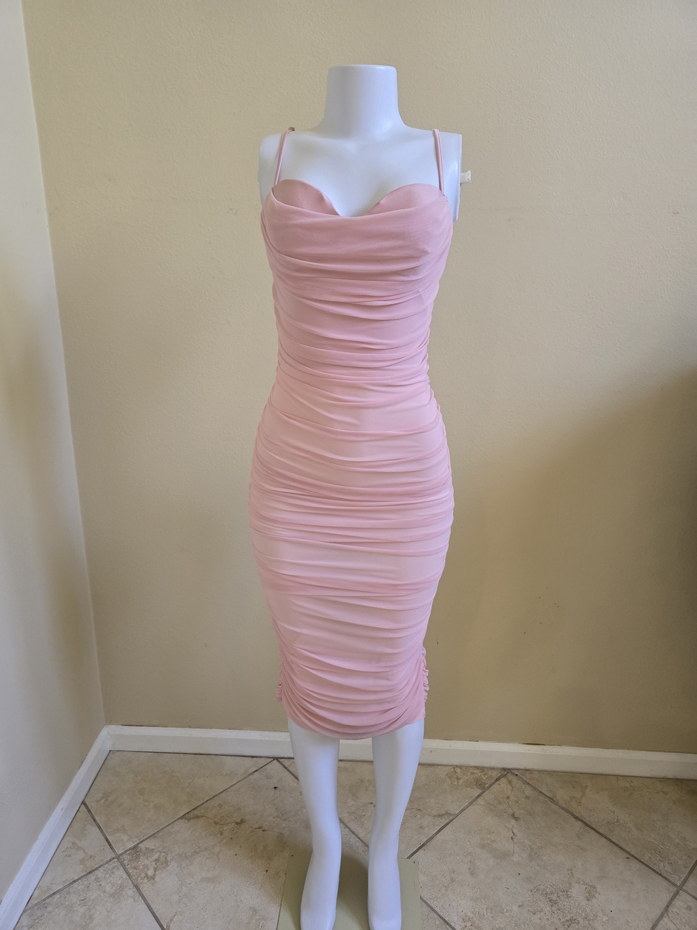 Ruched Pink Midi Bodycon Dress with Spaghetti Straps